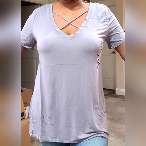 3 for 1 long tshirts - Picture 2 of 3